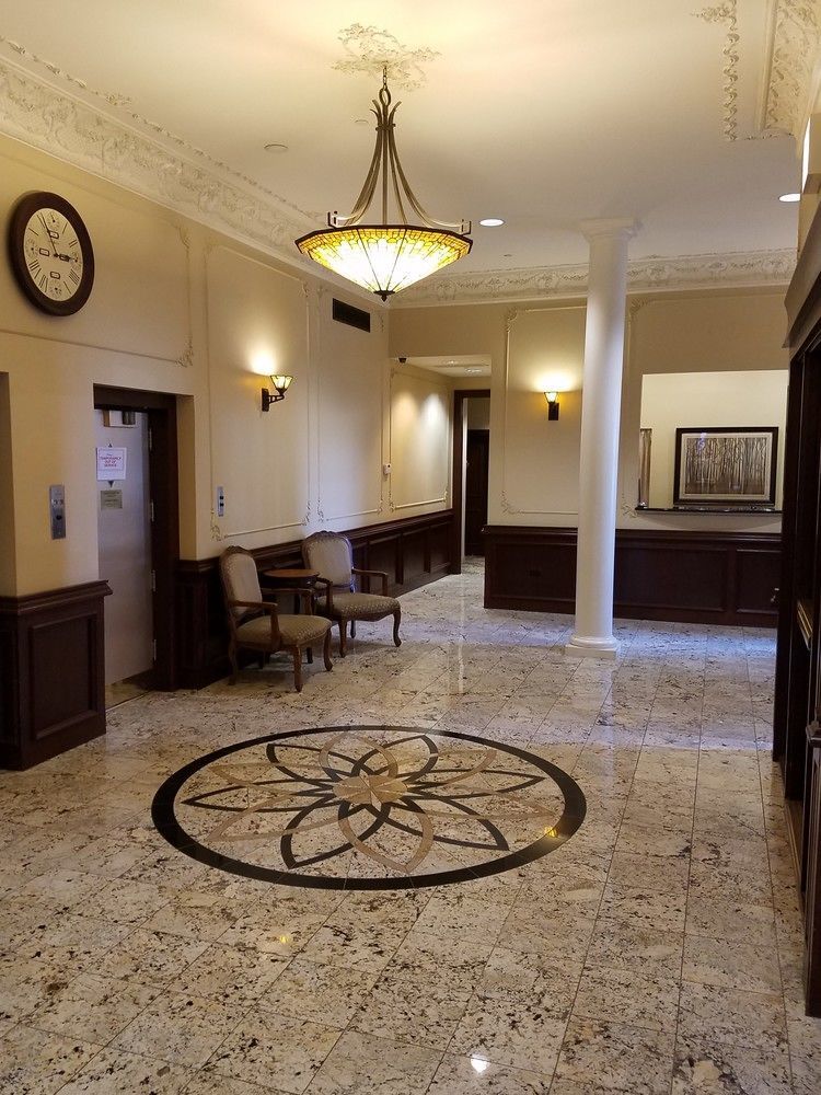 Dewitt Hotel And Suites Chicago Exteriör bild